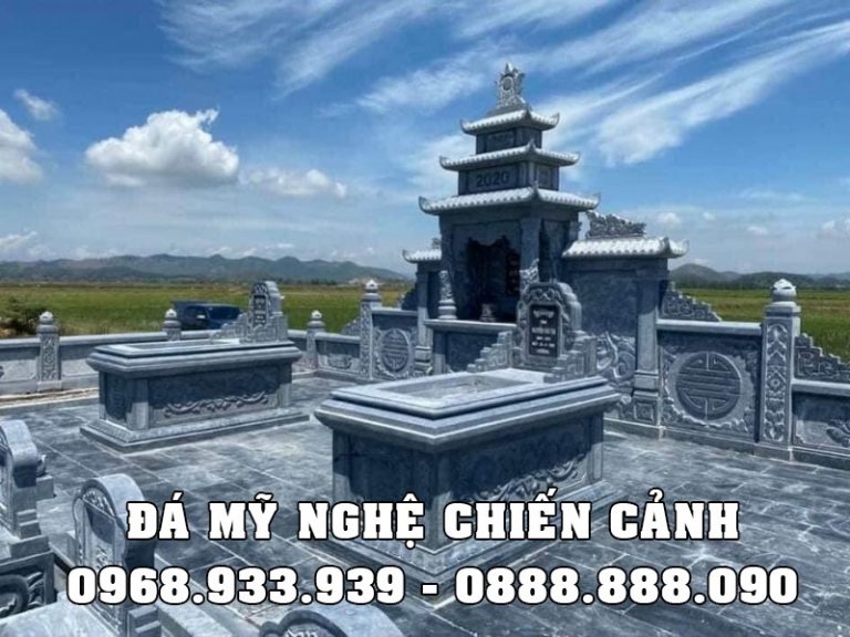 Khu Lăng Mộ đá xanh với mộ đá đơn Tam Sơn tựa ngai đẹp